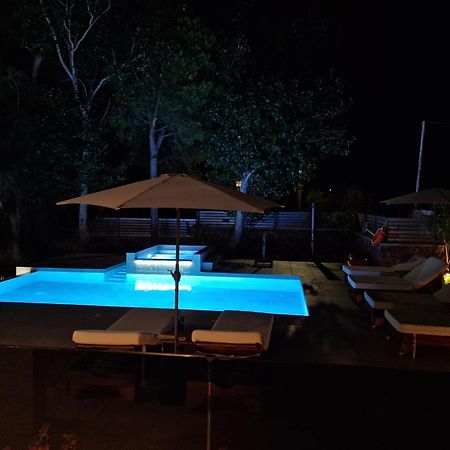 Luxury Villa Anemone With Private Pool Pastida Екстериор снимка